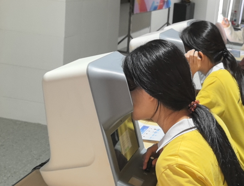 9月近视防控月|东莞爱尔眼科走进校园，以专业行动守护学子明眸